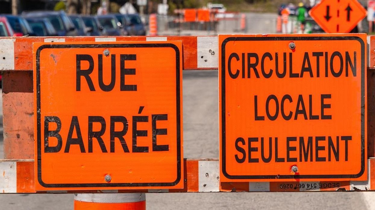 Salut Montreal: Rue Barrée road closure sign on a montreal